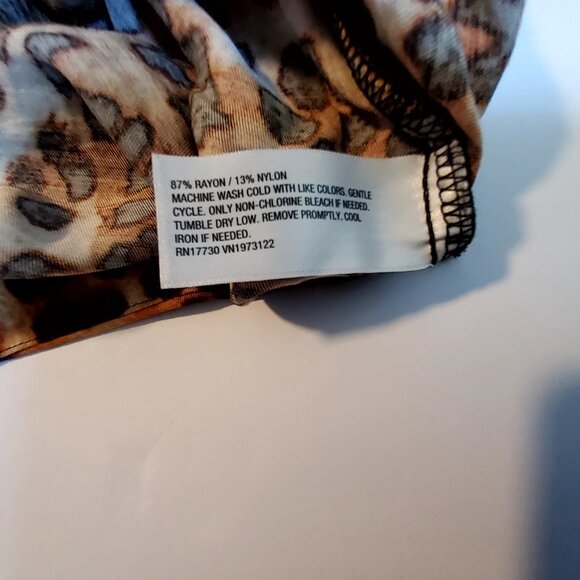 Ava & Viv Womens Leopard Print Top 2X Polyester Blend V-neckline Animal Print - Picture 9 of 10